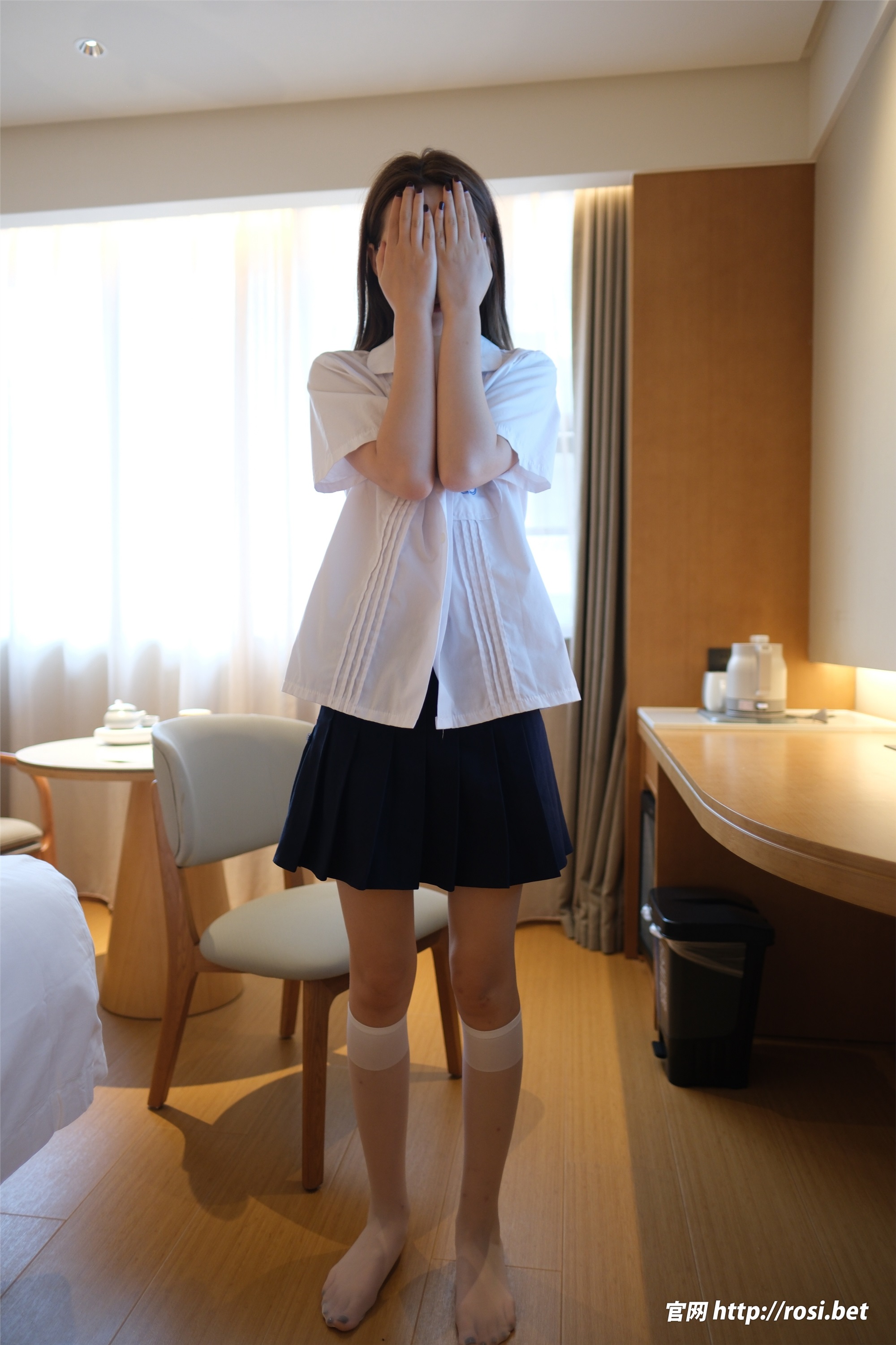 ROSI写真 2025.11.20 NO.5099